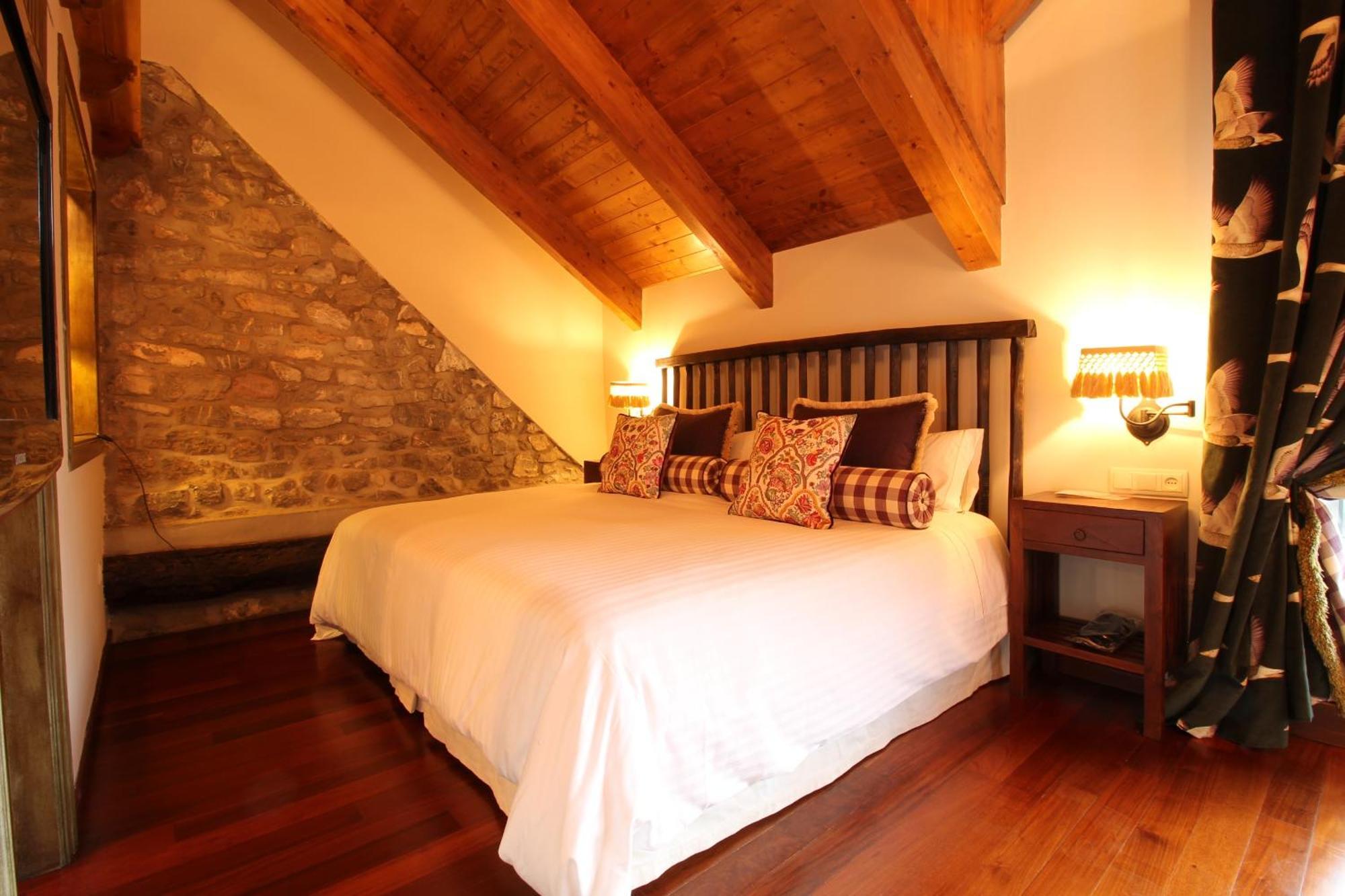 Abadia Del Pirineo Hotell Tramacastilla de Tena Eksteriør bilde