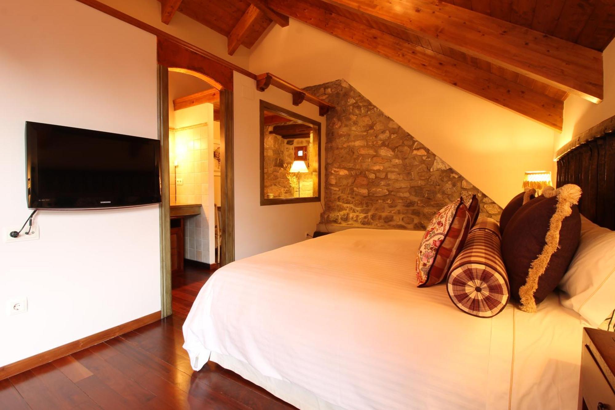Abadia Del Pirineo Hotell Tramacastilla de Tena Eksteriør bilde