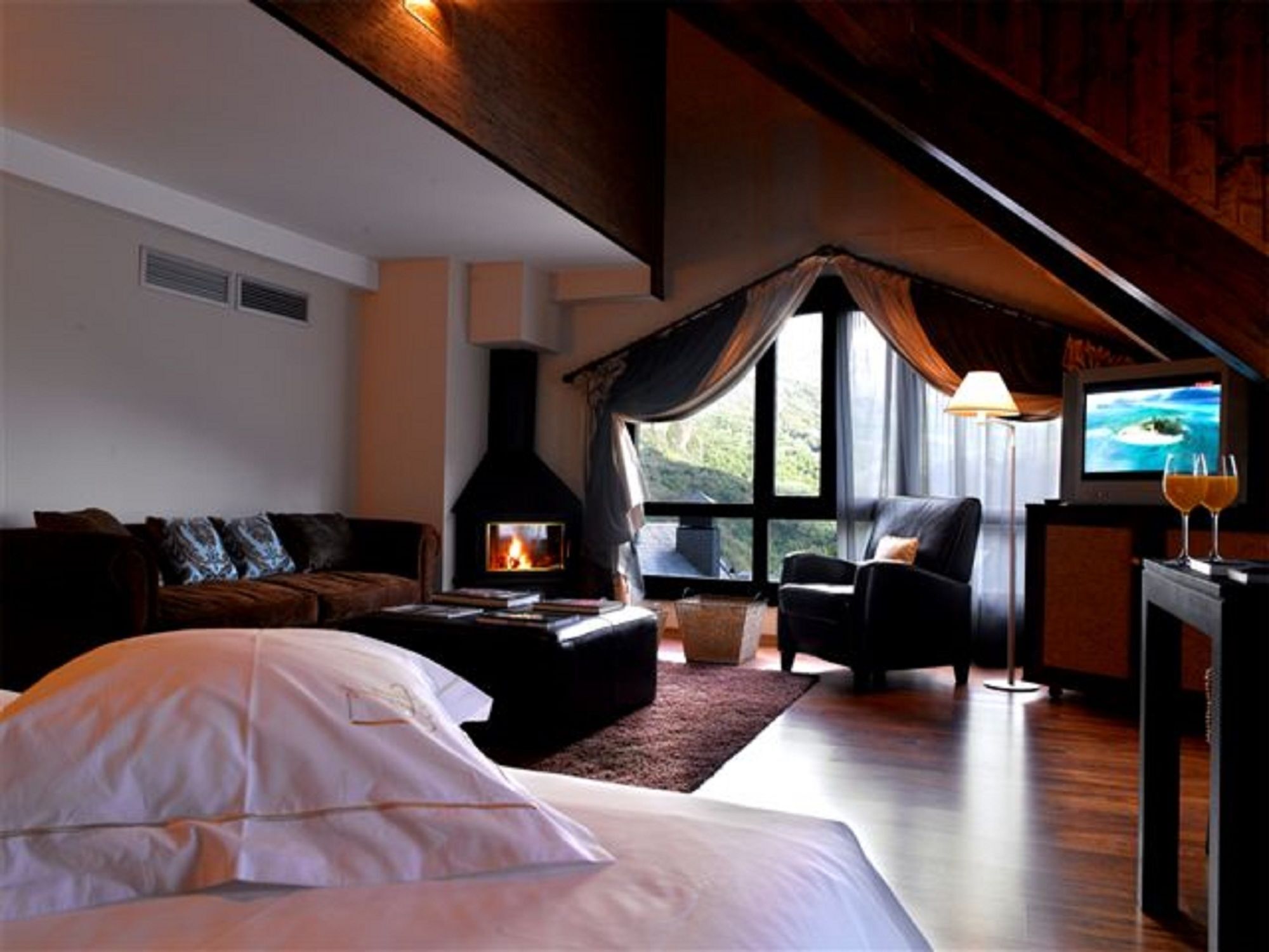 Abadia Del Pirineo Hotell Tramacastilla de Tena Eksteriør bilde