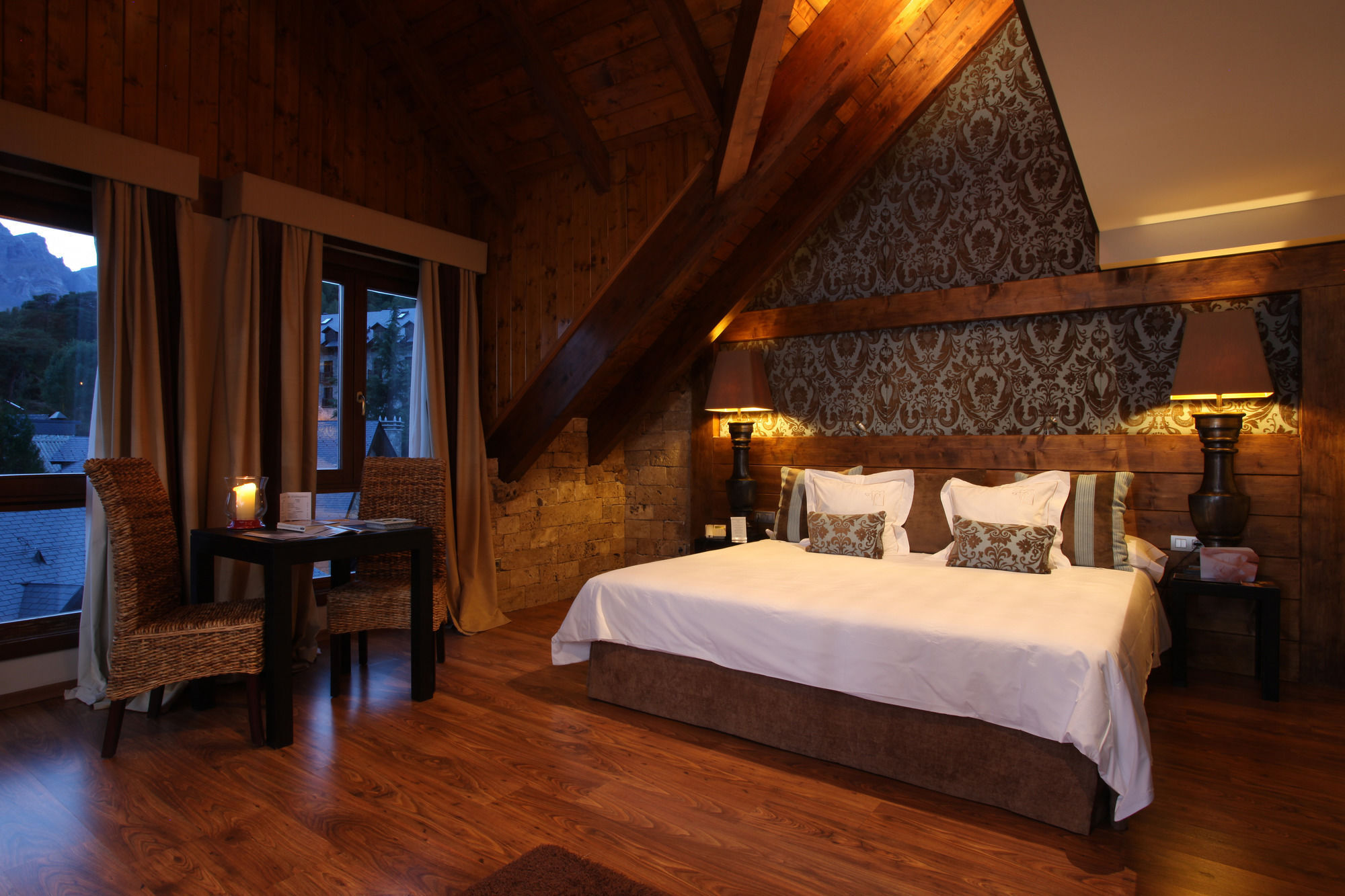 Abadia Del Pirineo Hotell Tramacastilla de Tena Eksteriør bilde